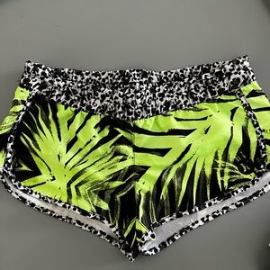 Hurley board shorts sz M black/lime green